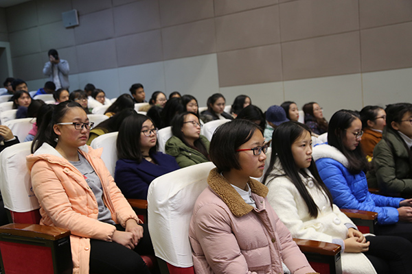 西北大學(xué)黨委常委、副校長王堯宇教授蒞臨內(nèi)江師范學(xué)院講學(xué)