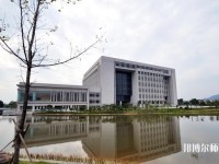 中南師范大學(xué)2023年學(xué)費、收費多少