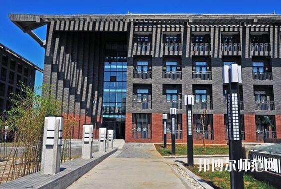 西安建筑科技師范大學草堂校區(qū)招生辦聯(lián)系電話