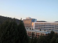 云南經(jīng)貿(mào)外事職業(yè)師范學(xué)院2023年學(xué)費、收費多少