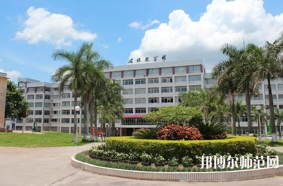 羅定職業(yè)技術(shù)師范學(xué)院怎么樣、好不好