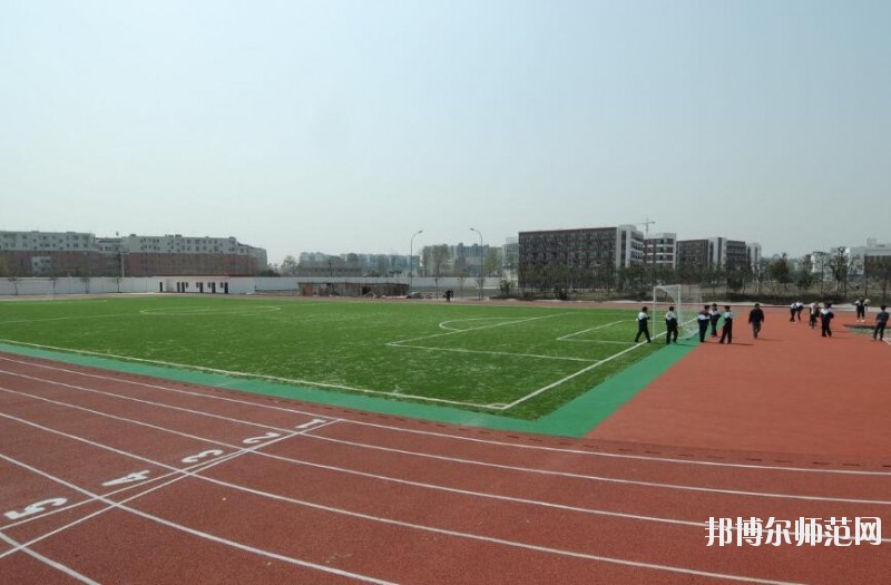 四川商務(wù)幼兒師范學(xué)校2019年報(bào)名條件、招生對象