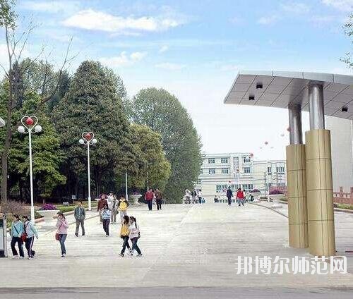 安順幼師職業(yè)技術高級中學2023年怎么樣、好不好