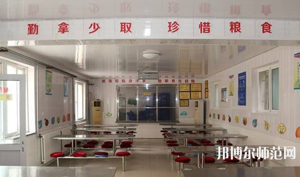 南充數(shù)控工程幼兒師范學(xué)校2020年報(bào)名條件、招生要求、招生對(duì)象 