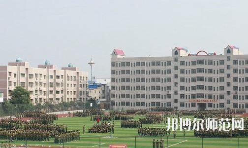 四川弘博中等專業(yè)幼兒師范學(xué)校2020年報名條件、招生要求、招生對象