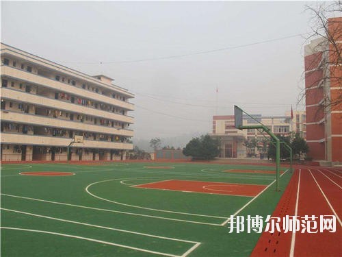 宜賓高場(chǎng)職業(yè)幼兒師范中學(xué)2020年報(bào)名條件、招生要求、招生對(duì)象