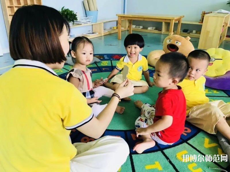 六盤水2021年幼師學(xué)校中專升大?？际裁? width=