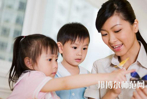 宜昌2021年幼師學(xué)校有什么專(zhuān)業(yè)適合女生