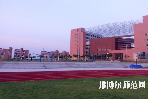 重慶工業(yè)管理幼師職業(yè)學(xué)校怎么樣、好不好