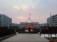 湖北職業(yè)技術(shù)師范學(xué)院2023年報(bào)名條件、招生要求、招生對(duì)象