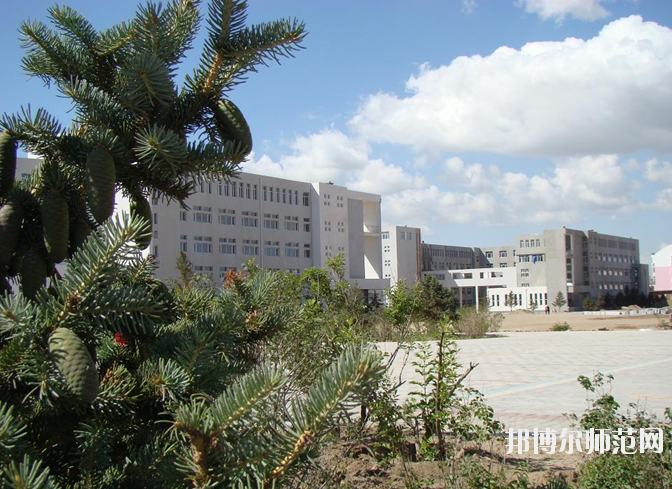 錫林郭勒職業(yè)師范學院2021年報名條件、招生要求、招生對象