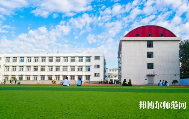 唐山第一幼兒師范職業(yè)中等專業(yè)學(xué)校2023年報(bào)名條件、招生要求、招生對象