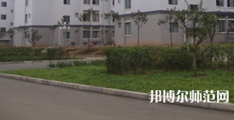 信陽(yáng)職業(yè)技術(shù)師范學(xué)院2023年怎么樣、好不好