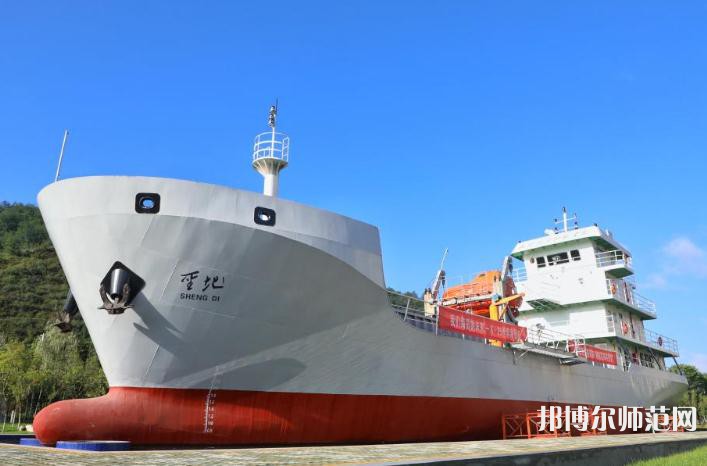 延安職業(yè)技術(shù)師范學(xué)院2023年報名條件、招生要求、招生對象