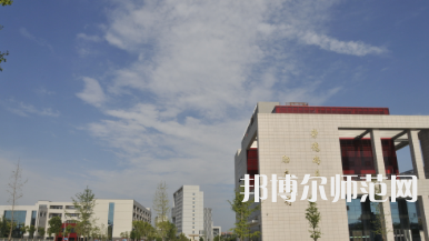 鄭州幼兒師范高等專科學(xué)校2023年報名條件、招生要求、招生對象
