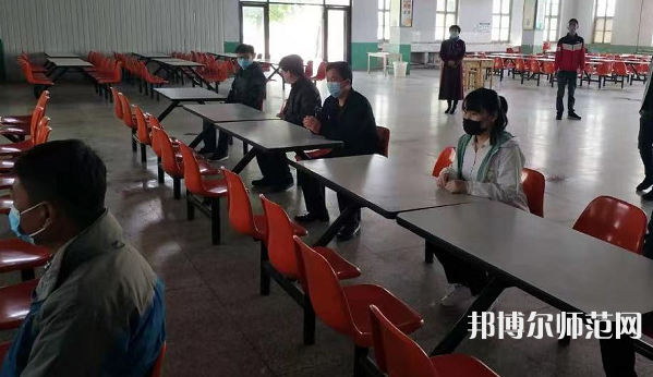 保定育德中專(zhuān)幼兒師范學(xué)校2023年宿舍條件