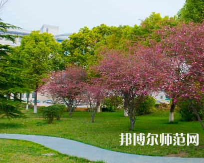 鹽城工師范學(xué)院建軍東路校區(qū)2023年報名條件、招生要求、招生對象