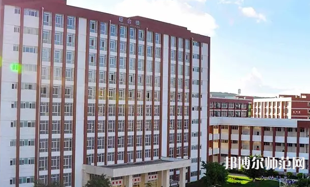 云南現(xiàn)代職業(yè)技術(shù)師范學(xué)院2023年報(bào)名條件、招生要求、招生對(duì)象