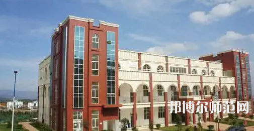 云南外事外語(yǔ)職業(yè)師范學(xué)院2023年報(bào)名條件、招生要求、招生對(duì)象