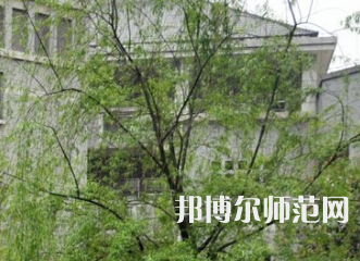 湖南第一師范學(xué)院城南書(shū)院校區(qū)2023年是幾本
