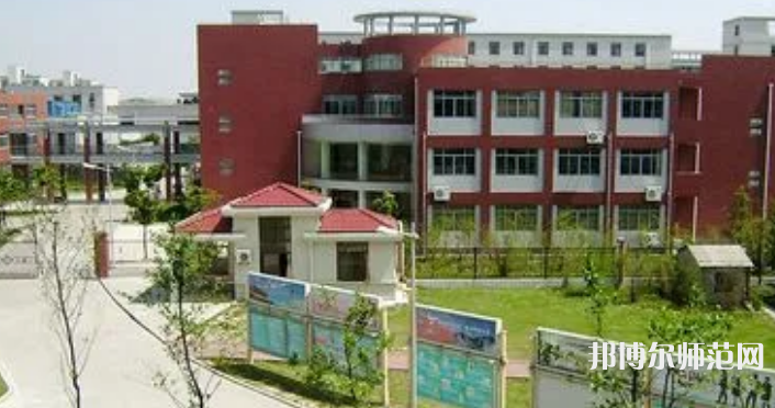 上海大學(xué)師范學(xué)院嘉定校區(qū)2023年怎么樣、好不好