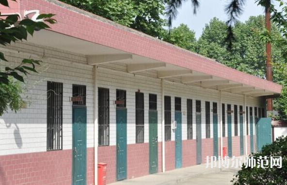 西安旅游幼師職業(yè)中等專業(yè)學校2023年學費、收費多少