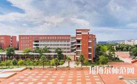 黔南民族幼兒師范高等?？茖W校2023網站網址