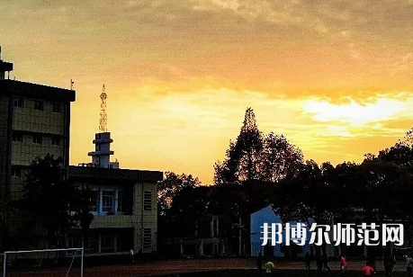 黃岡師范學院2023年報名條件、招生要求、招生對象