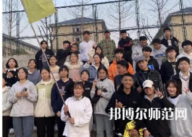 達(dá)州職業(yè)技術(shù)師范學(xué)院老校區(qū)2023年怎么樣、好不好