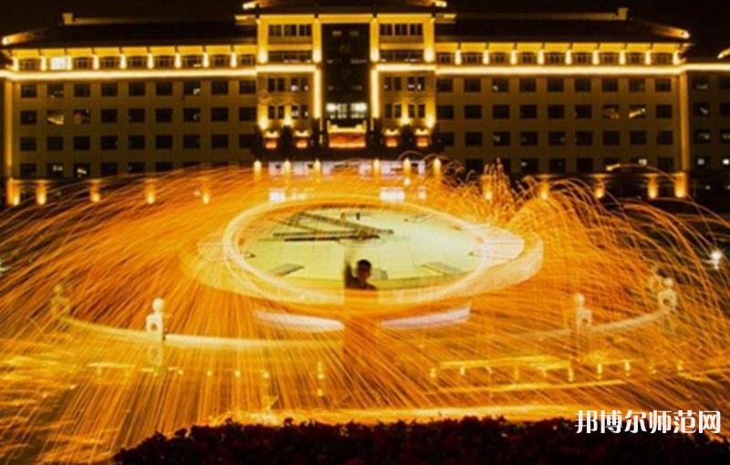 西安思源師范學(xué)院2023年學(xué)費(fèi)、收費(fèi)多少
