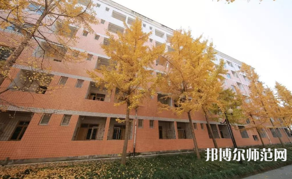 四川師范大學(xué)成都學(xué)院2023年招生辦聯(lián)系電話(huà)