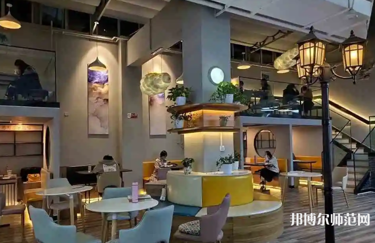 河北師范大學(xué)匯華學(xué)院2023年報(bào)名條件、招生要求、招生對(duì)象