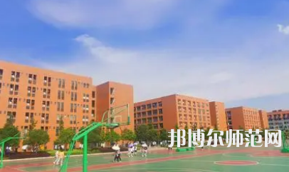 2023年懷化師范高等?？茖W(xué)校是民辦大學(xué)還是公辦