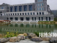 2023年黃麓師范學(xué)校報(bào)名條件、招生對(duì)象