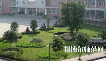 2023年成都莊園機(jī)電職業(yè)技術(shù)幼兒師范學(xué)校報(bào)名條件、招生對(duì)象